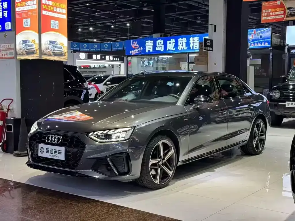 Audi A4L 2024 из CN, фото 1