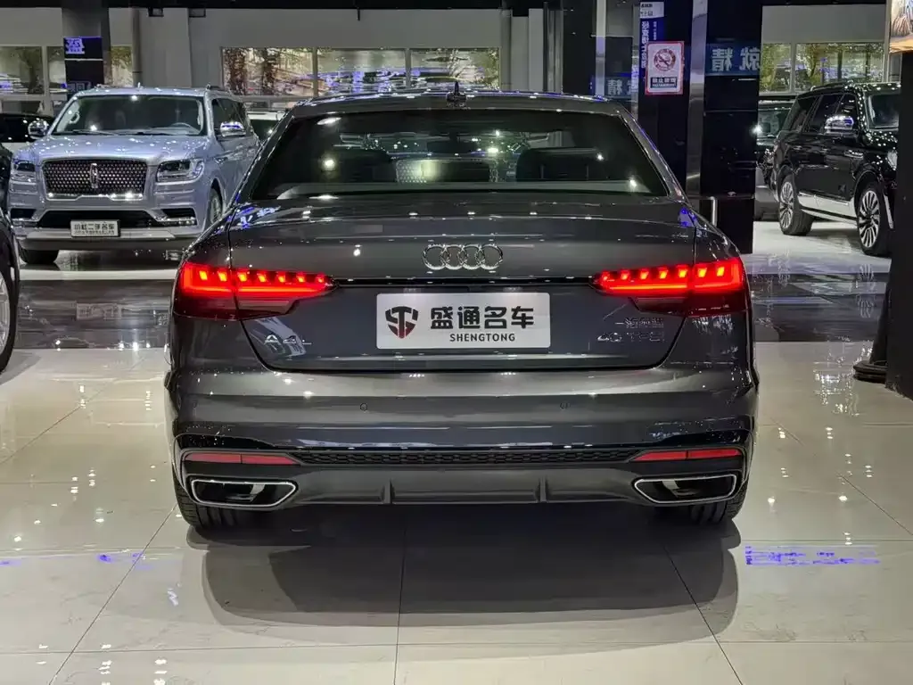 Audi A4L 2024 из CN, фото 4