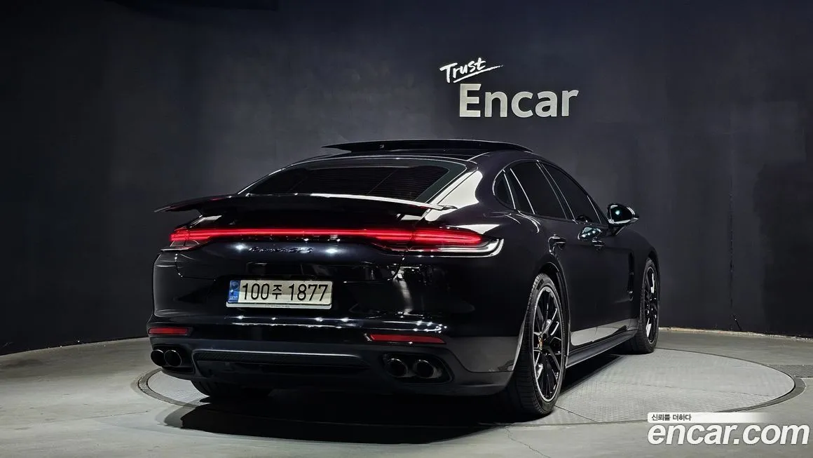 Porsche Panamera 2022 из KR, фото 2
