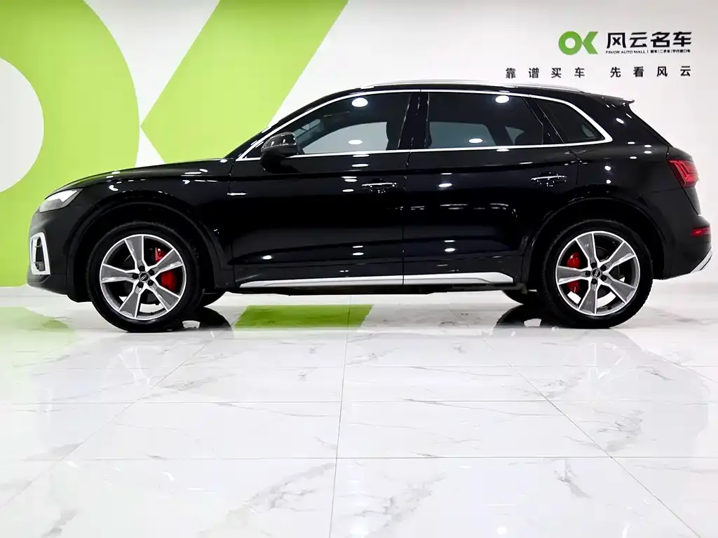 Audi Q5L 2021 из CN, фото 4
