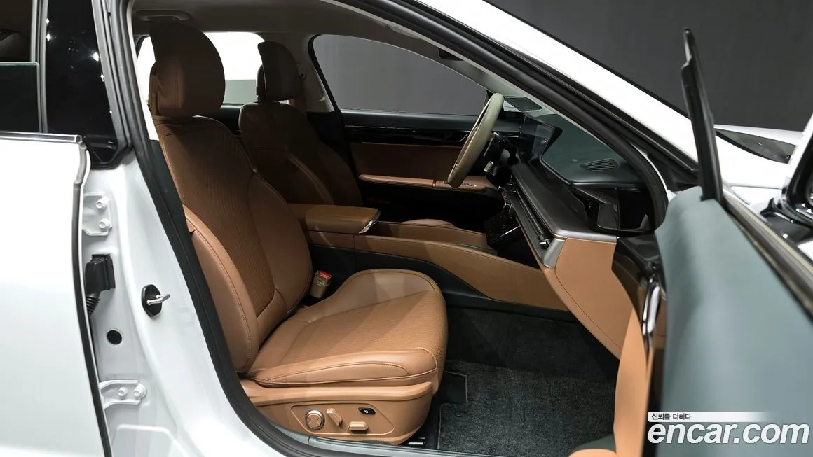 Hyundai Grandeur — фото 10