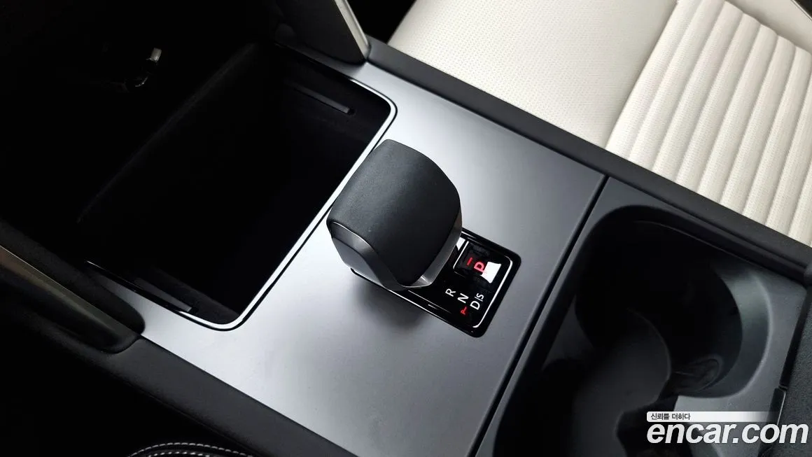 Land Rover Discovery Sport 2025 из KR, фото 7