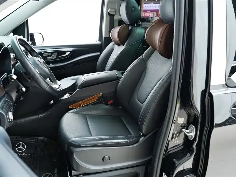 Mercedes-Benz V-Class 2021 из CN, фото 3