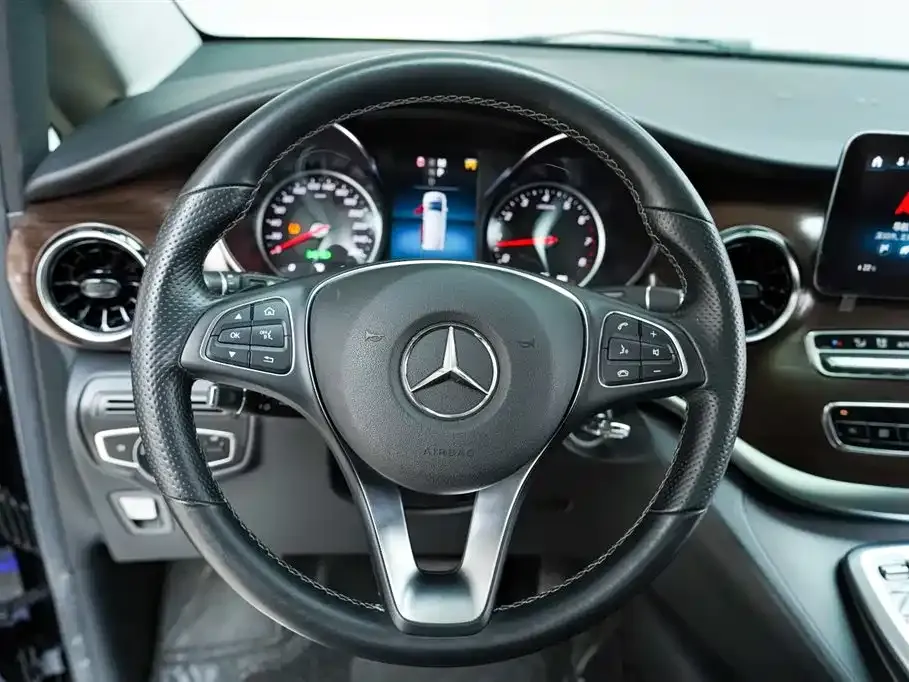 Mercedes-Benz V-Class 2021 из CN, фото 6