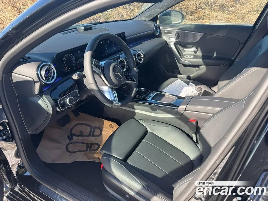 Mercedes-Benz A-Class — фото 10