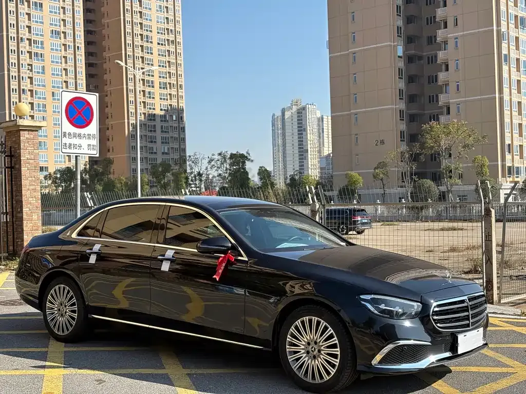 Mercedes-Benz E-Class 2022 из CN, фото 3