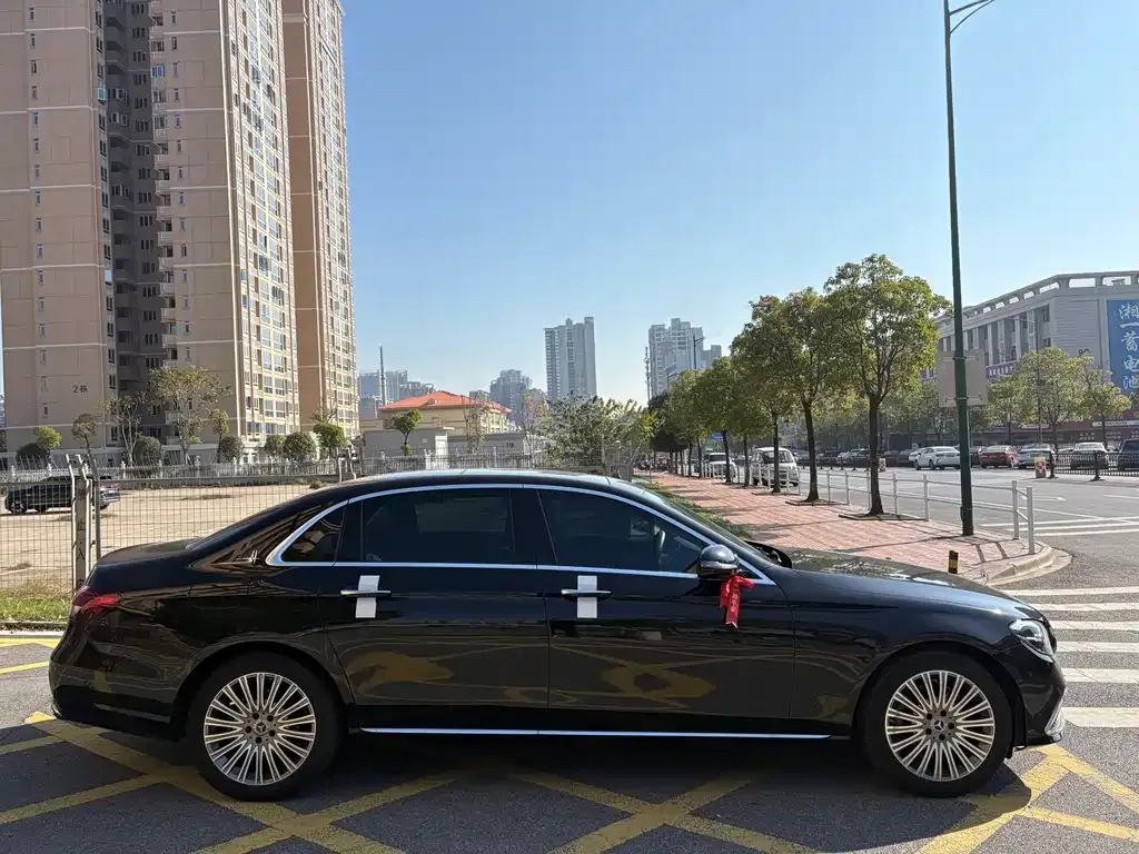 Mercedes-Benz E-Class 2022 из CN, фото 4