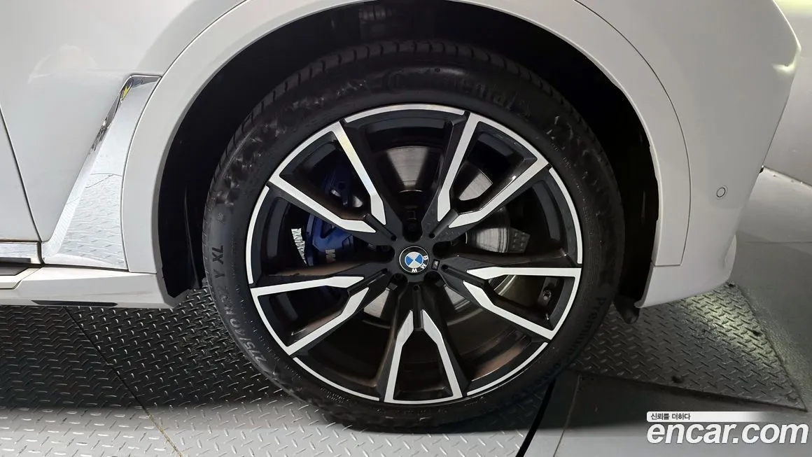 BMW X7 2021 из KR, фото 5
