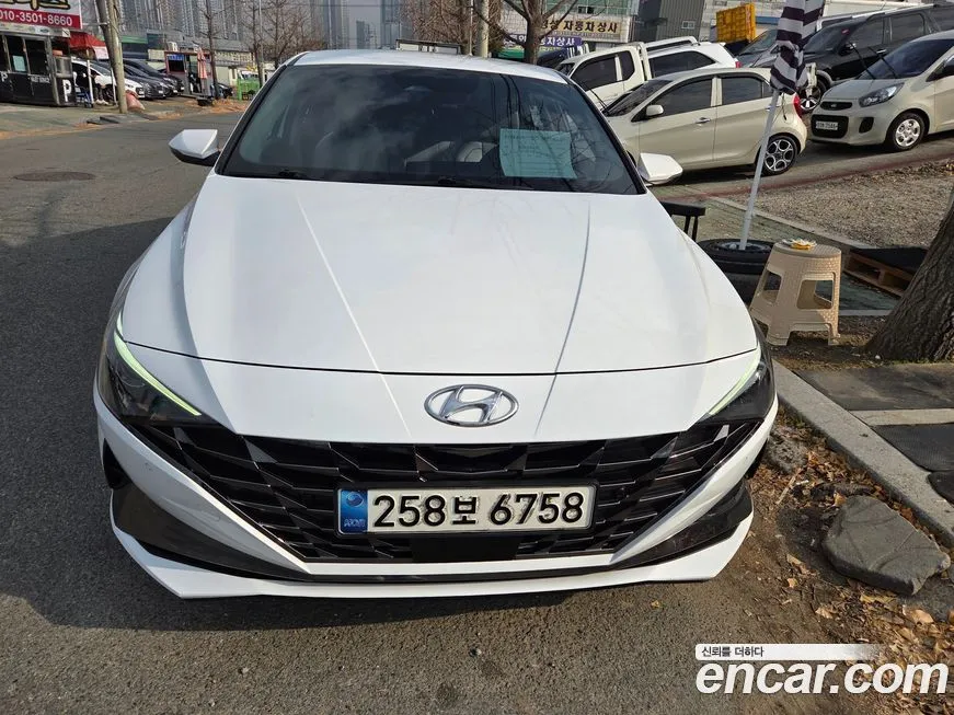 Hyundai AVANTE 2021 из KR, фото 1