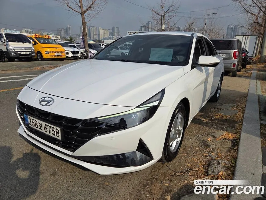 Hyundai AVANTE 2021 из KR, фото 3