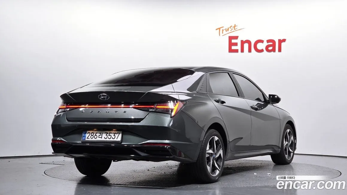 Hyundai AVANTE 2021 из KR, фото 2