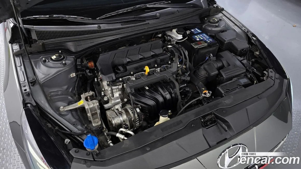 Hyundai AVANTE 2021 из KR, фото 6