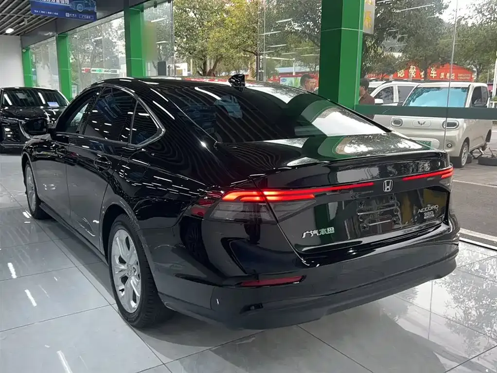 Honda Accord 2024 из CN, фото 6