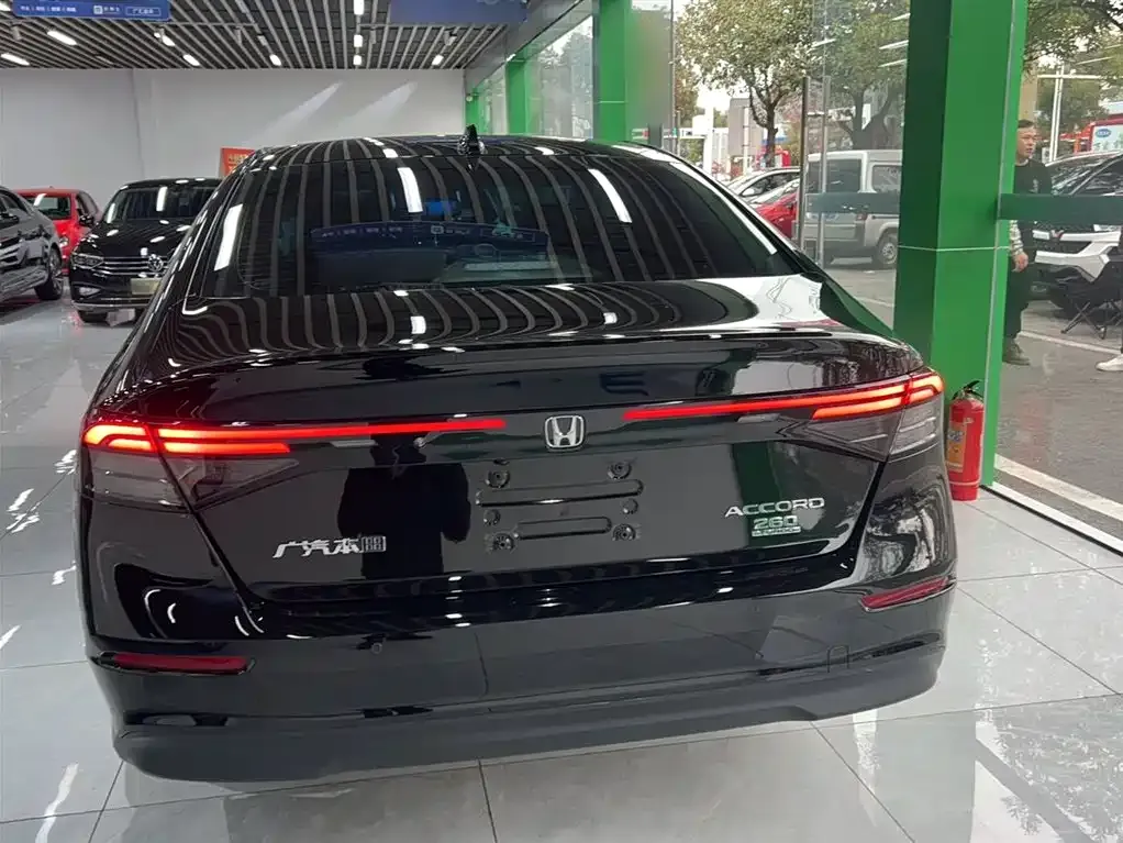 Honda Accord 2024 из CN, фото 7