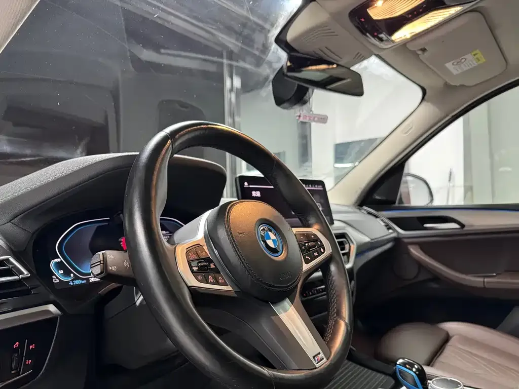 BMW iX3 2022 из CN, фото 9
