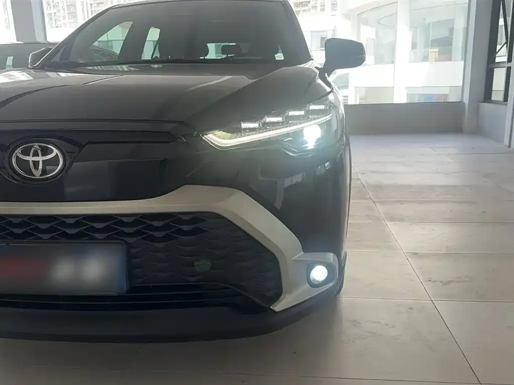 Toyota Frontlander 2024 из CN, фото 3