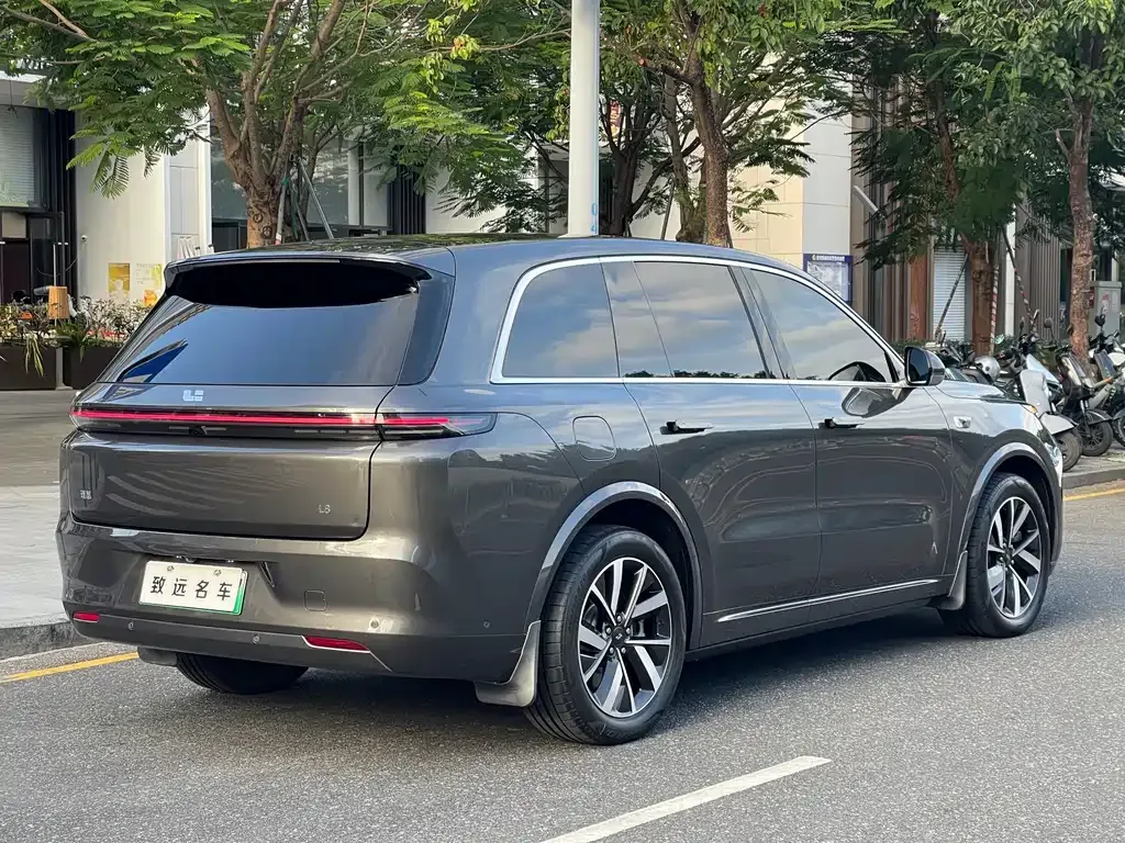 Li Auto L8 2022 из CN, фото 2