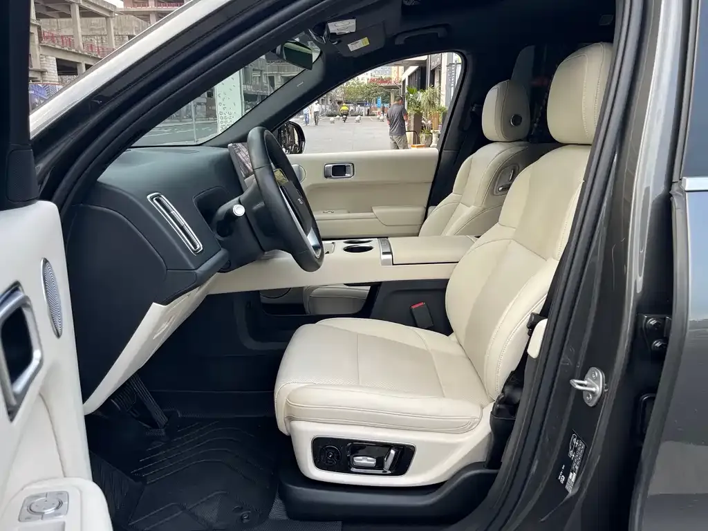 Li Auto L8 2022 из CN, фото 7