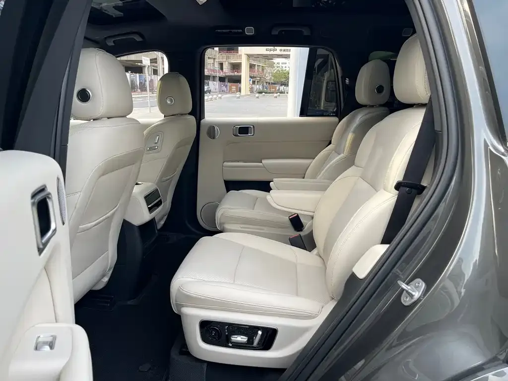 Li Auto L8 2022 из CN, фото 8