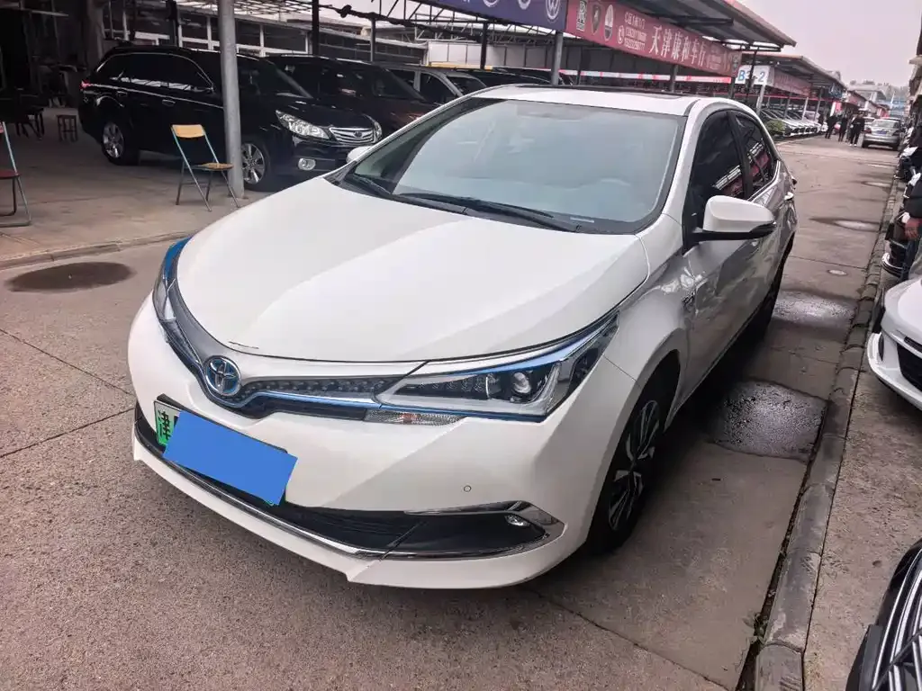 Toyota Corolla 2022 из CN, фото 1