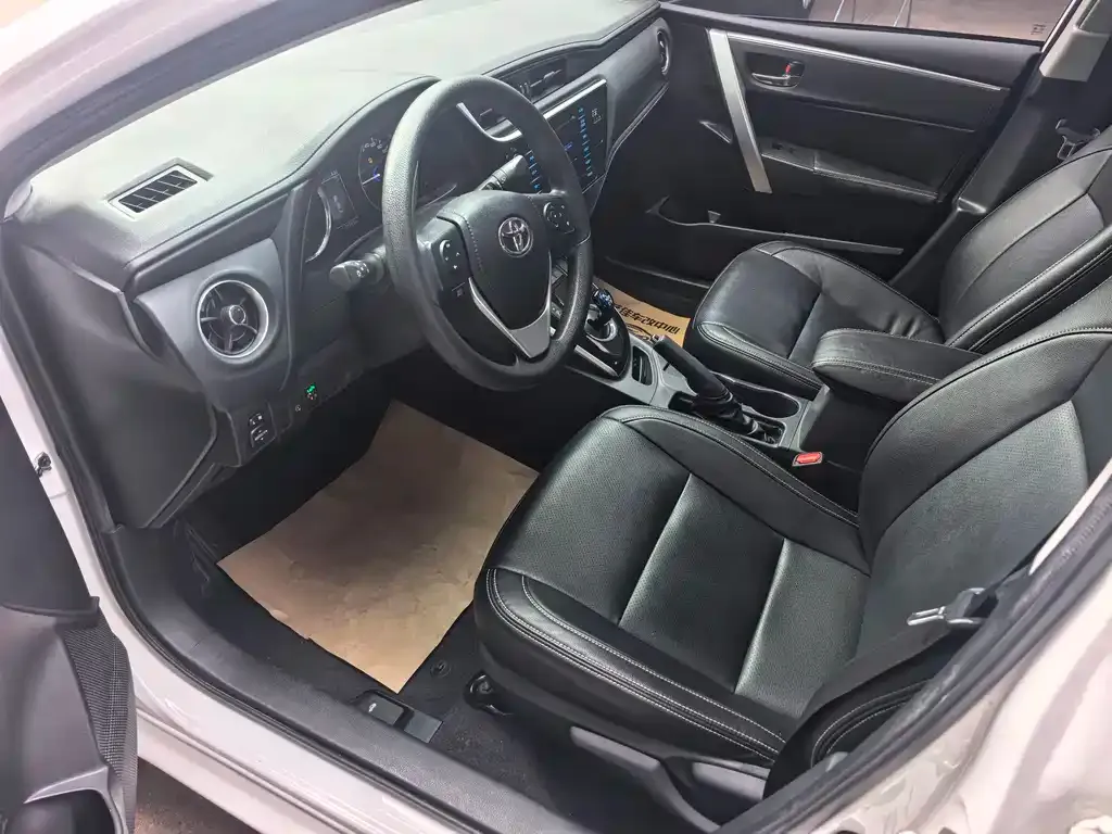 Toyota Corolla 2022 из CN, фото 3