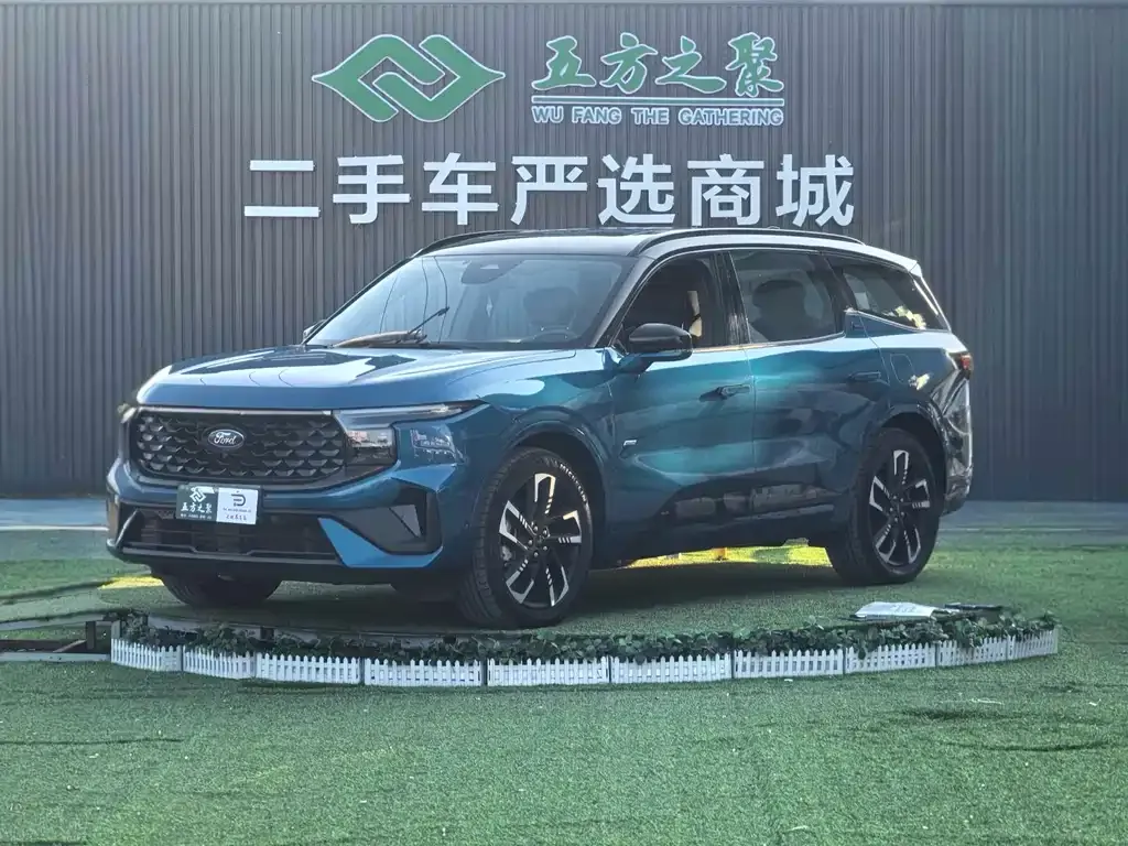 Ford Edge 2023 из CN, фото 1