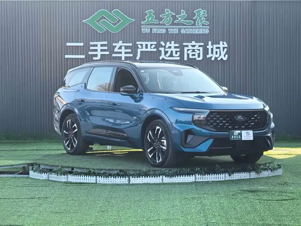 Ford Edge 2023 из CN, фото 3