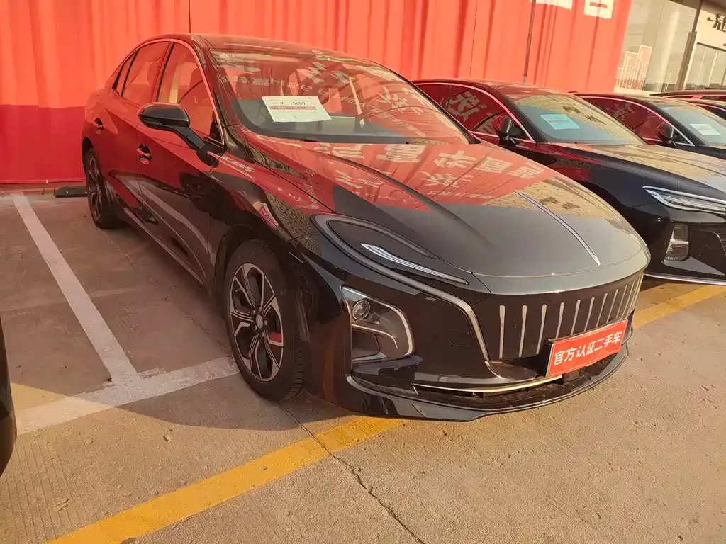 Hongqi E-QM5 2024 из CN, фото 3