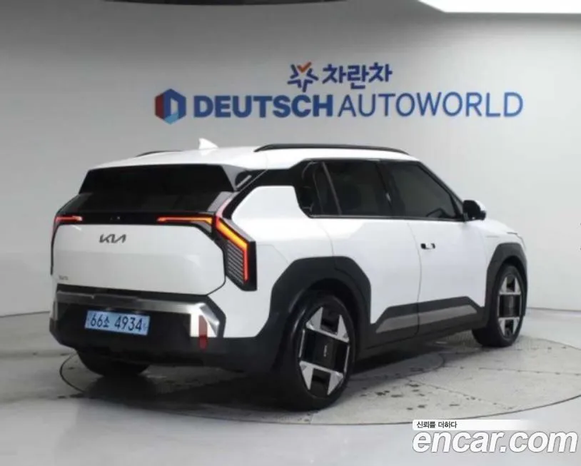 Kia EV3 — фото 2