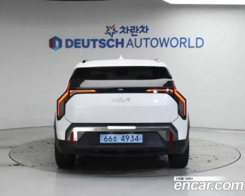 Kia EV3 — фото 4