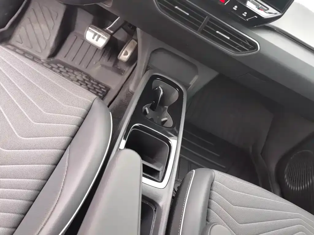 Volkswagen ID.3 2023 из CN, фото 9