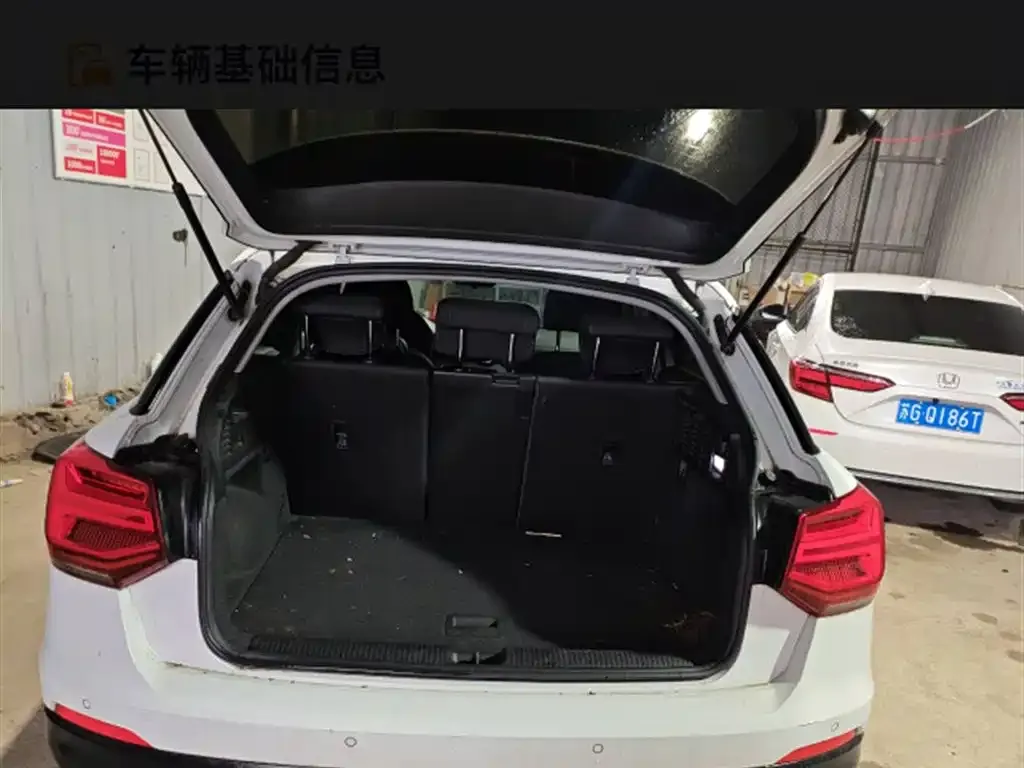 Audi Q2L 2021 из CN, фото 10