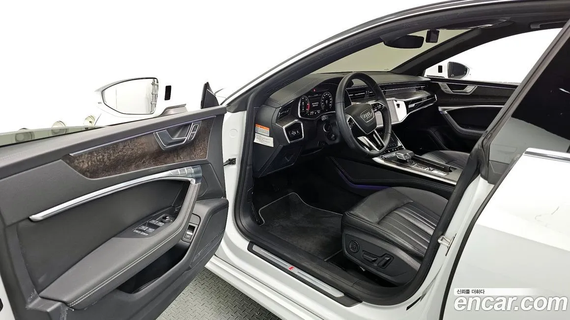 Audi A7 2021 из KR, фото 10