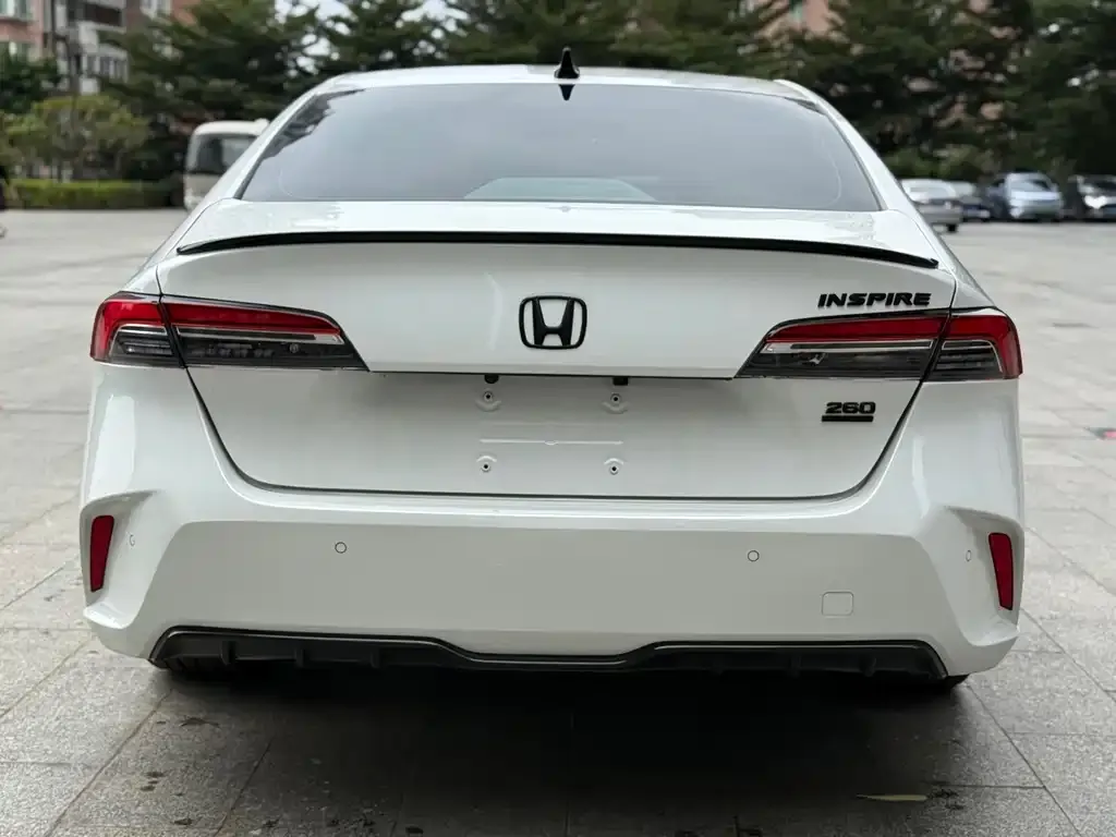 Honda Inspire 2024 из CN, фото 5