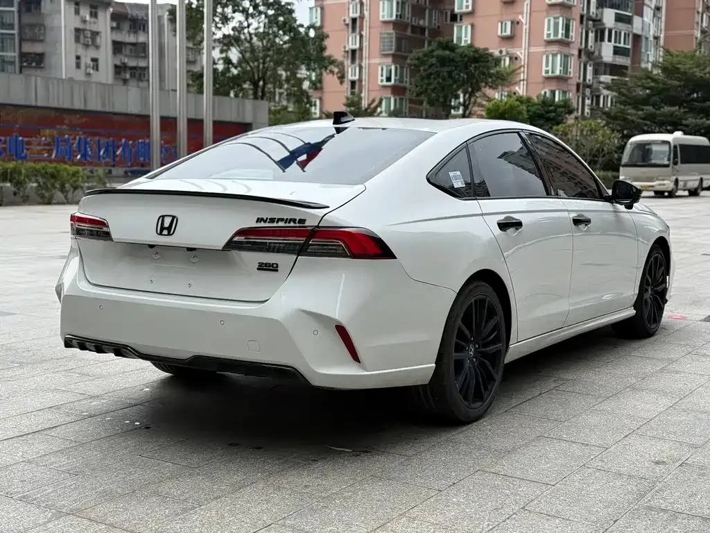 Honda Inspire 2024 из CN, фото 6