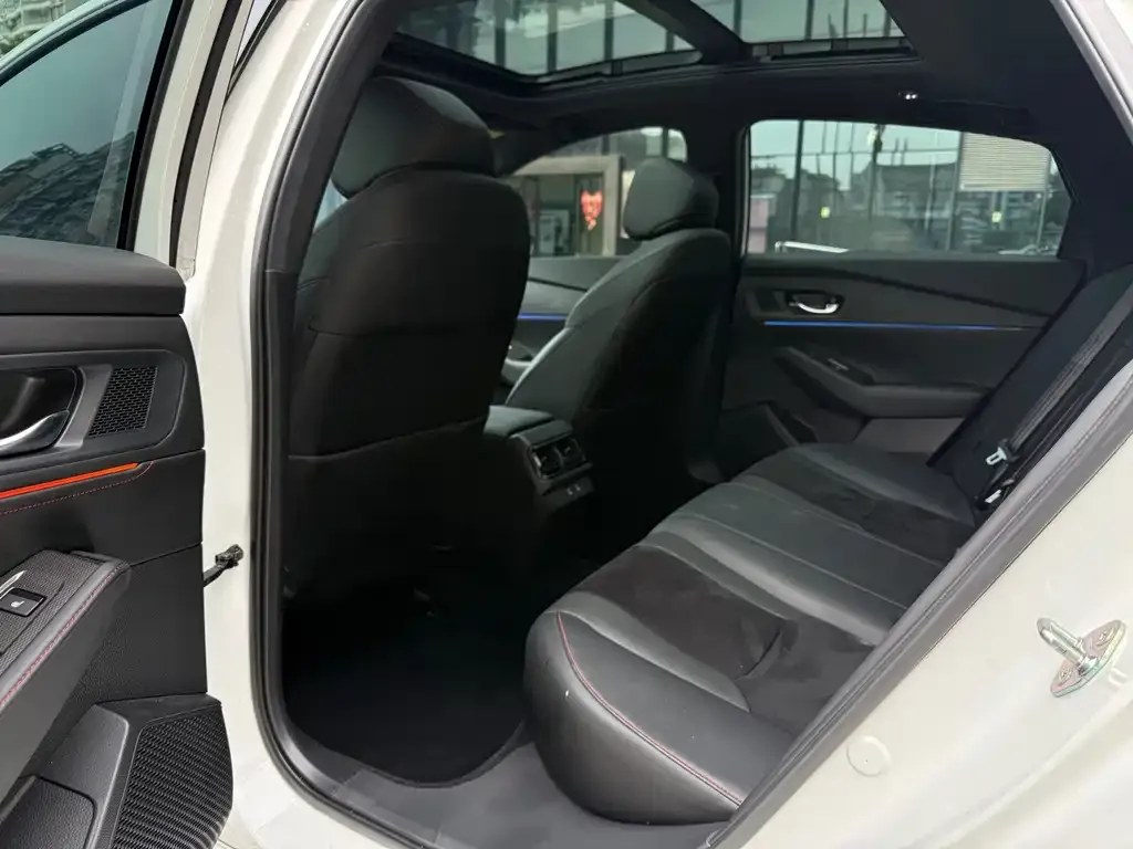 Honda Inspire 2024 из CN, фото 8