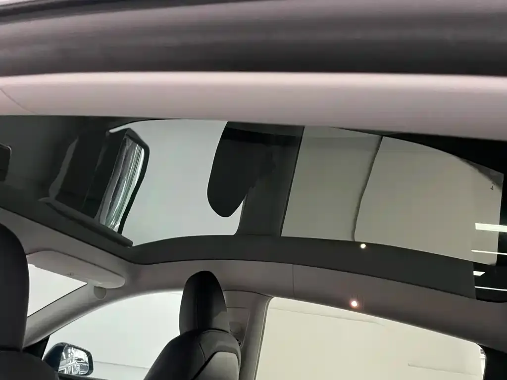 Tesla Model Y 2022 из CN, фото 10