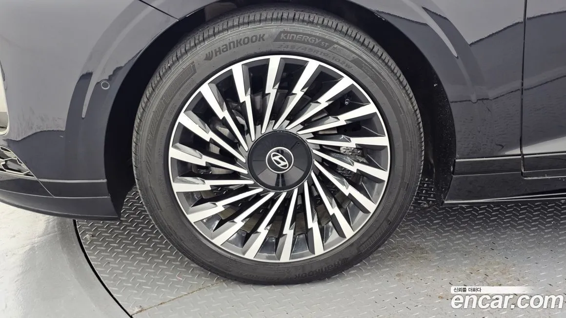 Hyundai Grandeur 2023 из KR, фото 5