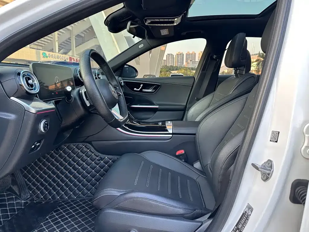 Mercedes-Benz C-Class 2023 из CN, фото 3