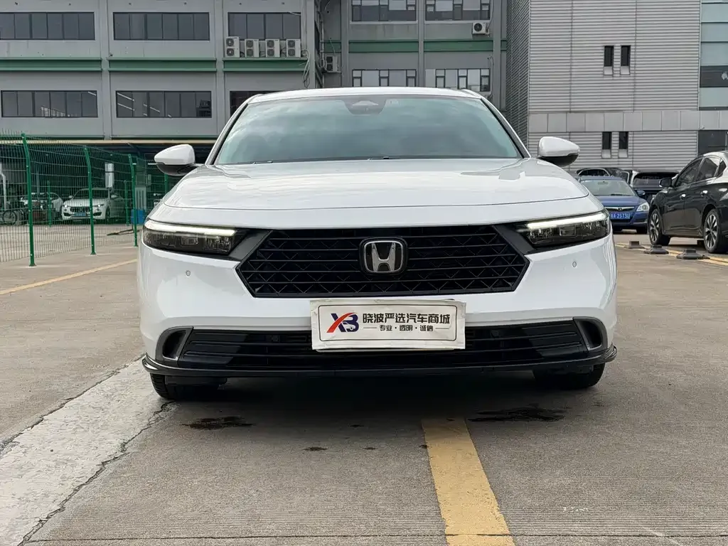 Honda Accord 2023 из CN, фото 2