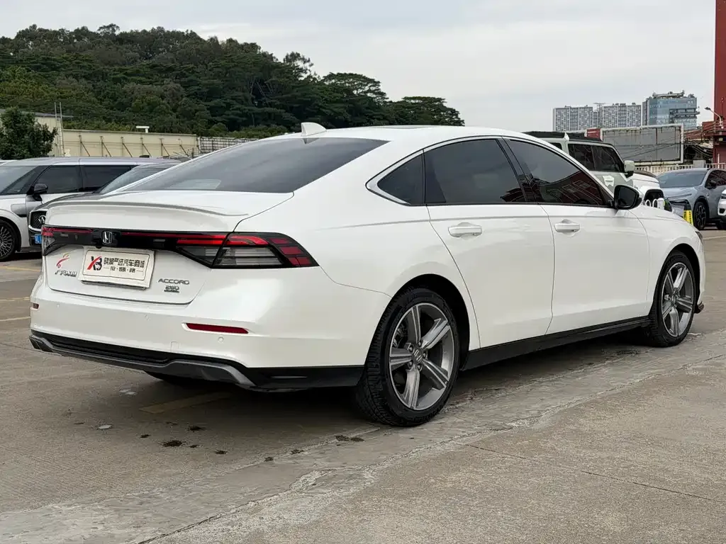 Honda Accord 2023 из CN, фото 6