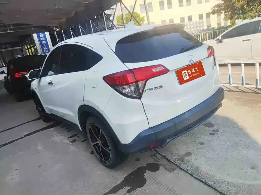 Honda Vezel 2021 из CN, фото 3