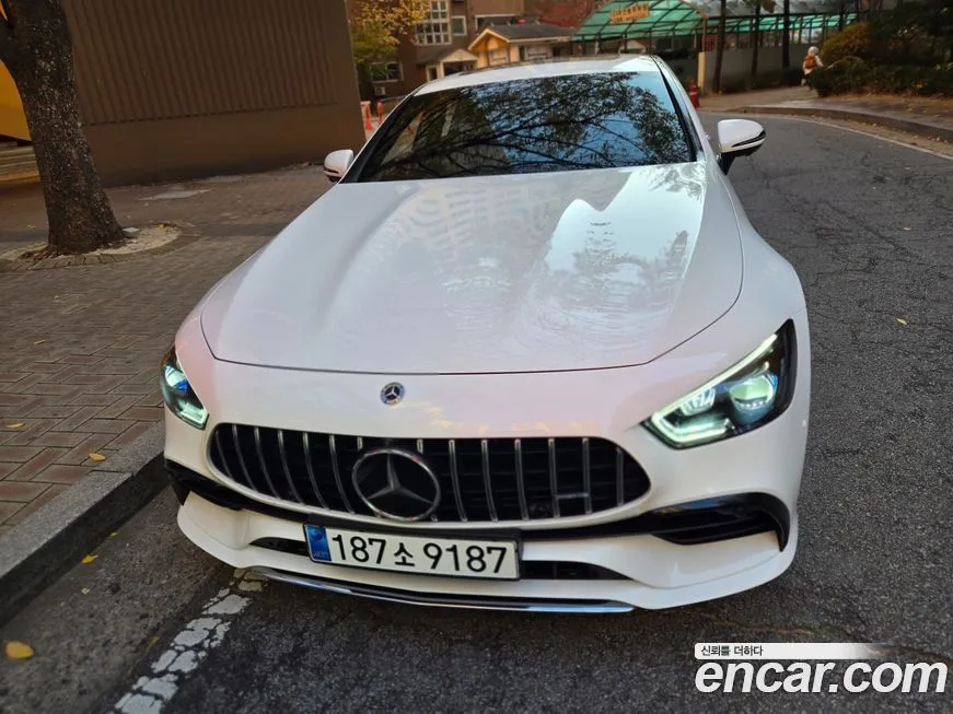 Mercedes-Benz AMG GT — фото 1