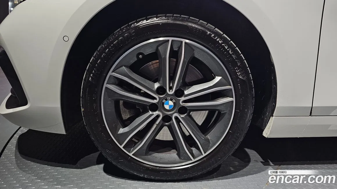 BMW 1-Series 2023 из KR, фото 5