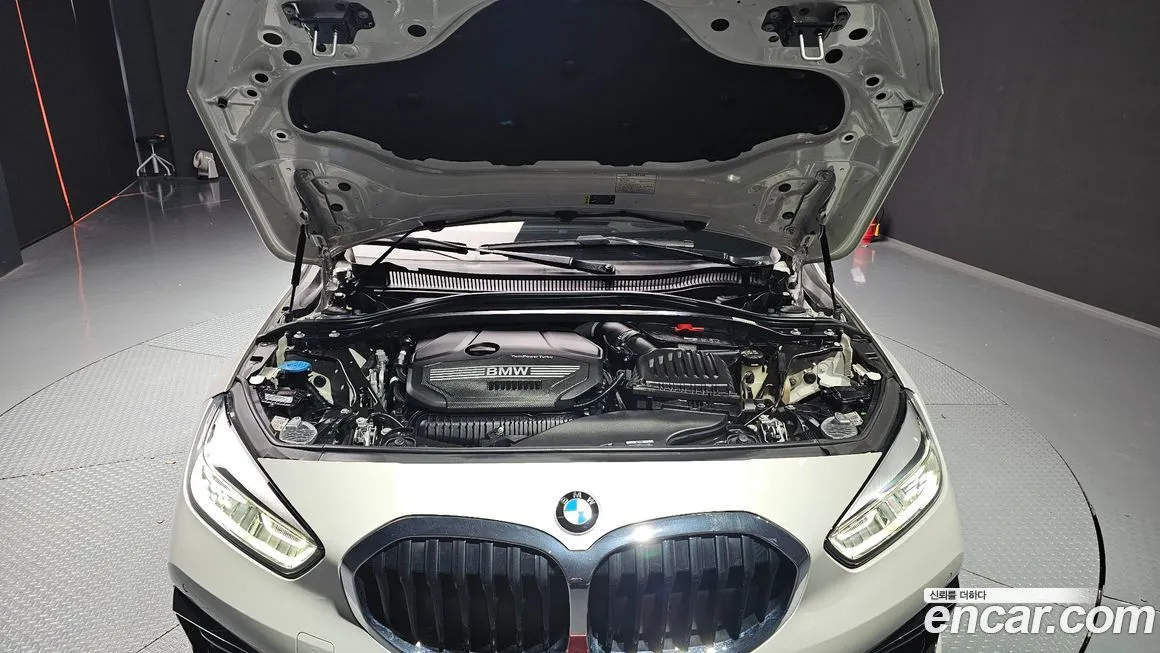 BMW 1-Series 2023 из KR, фото 6
