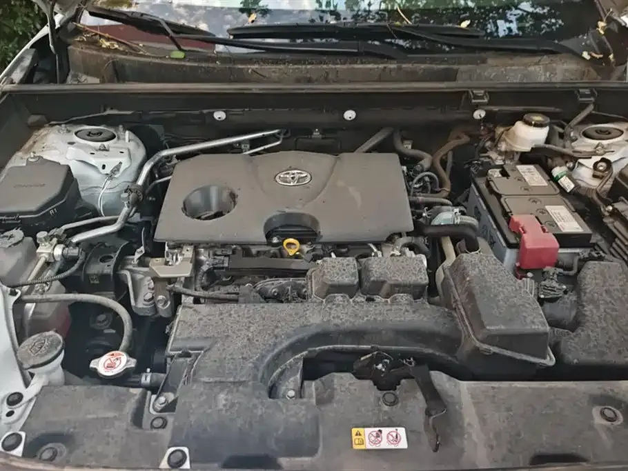Toyota RAV4 2024 из CN, фото 10