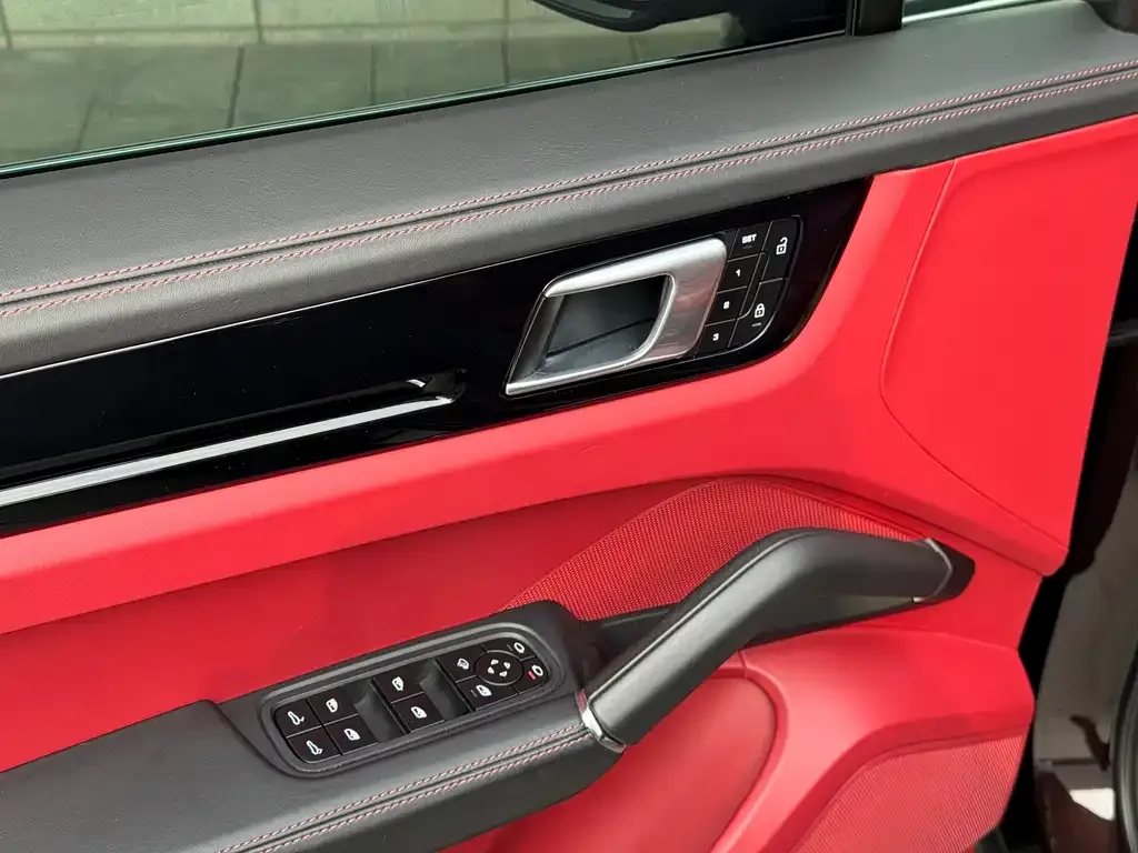 Porsche Cayenne 2022 из CN, фото 7