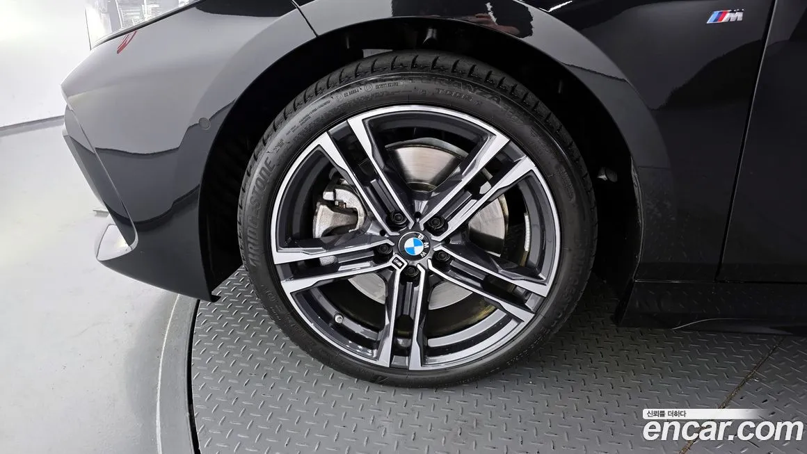 BMW 1-Series 2024 из KR, фото 5