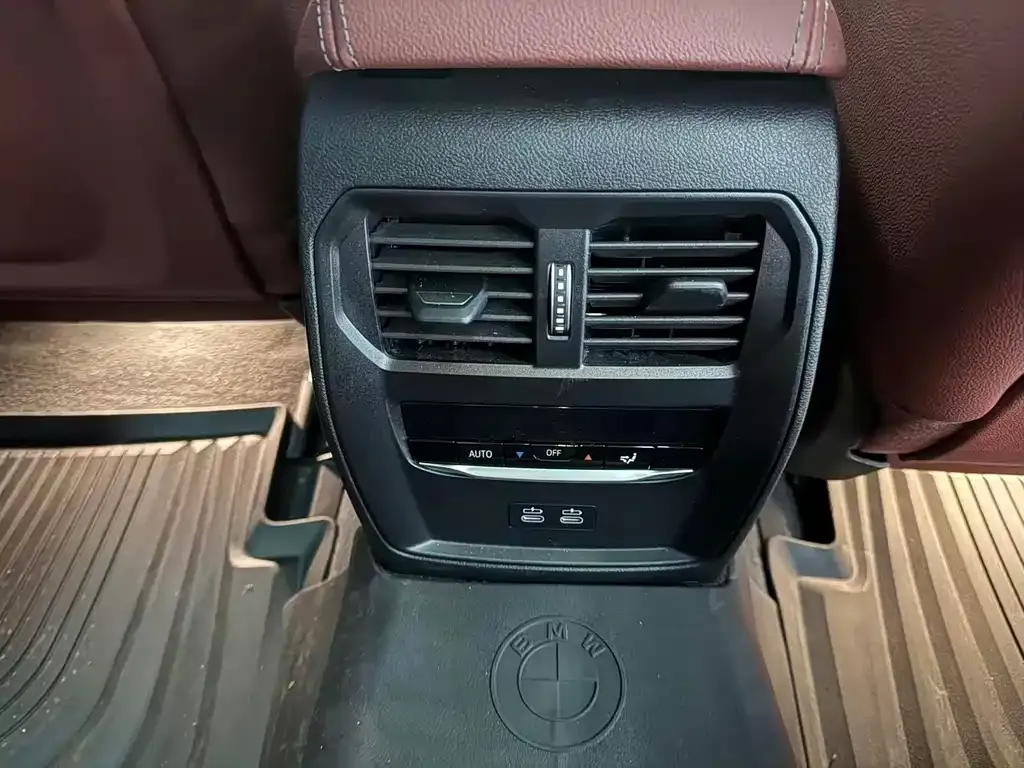 BMW i3 2023 из CN, фото 10