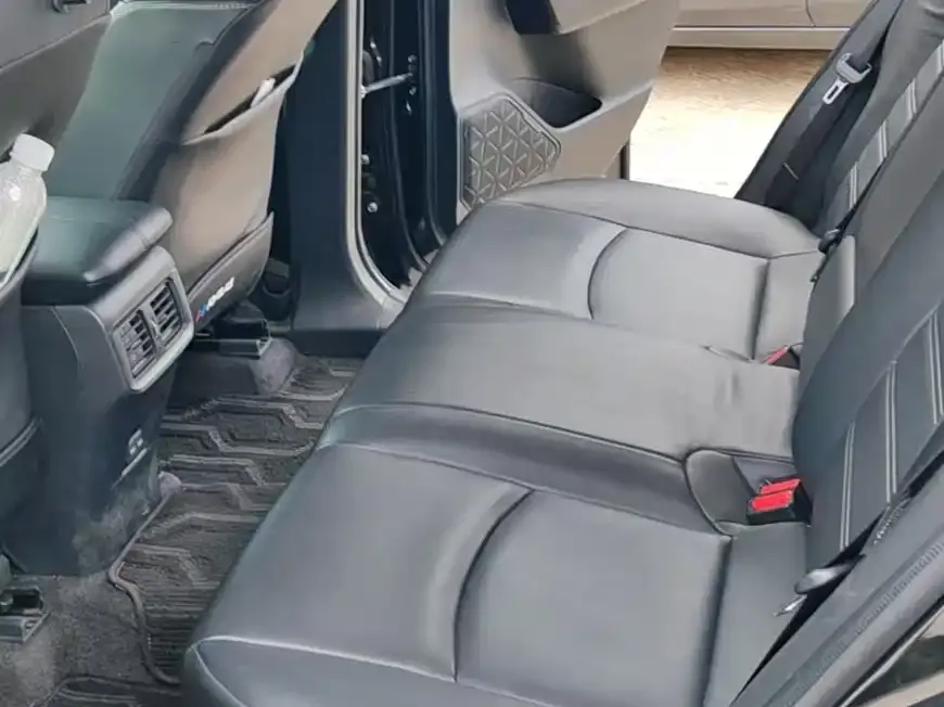 Toyota RAV4 2022 из CN, фото 5